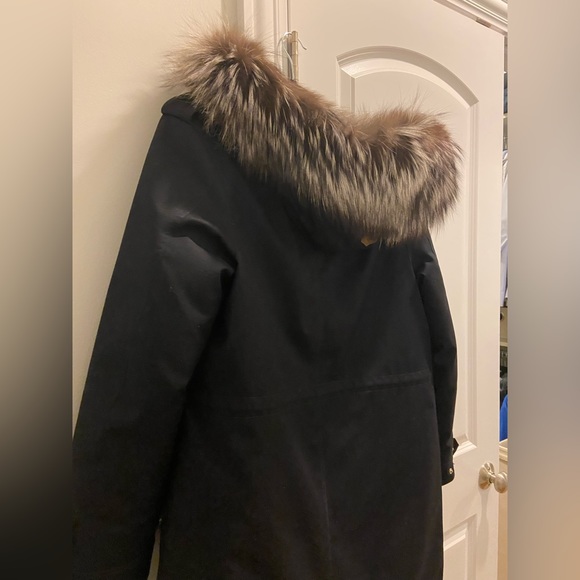 Mackage fox fur women’s small down coat in Navy - Picture 13 of 13